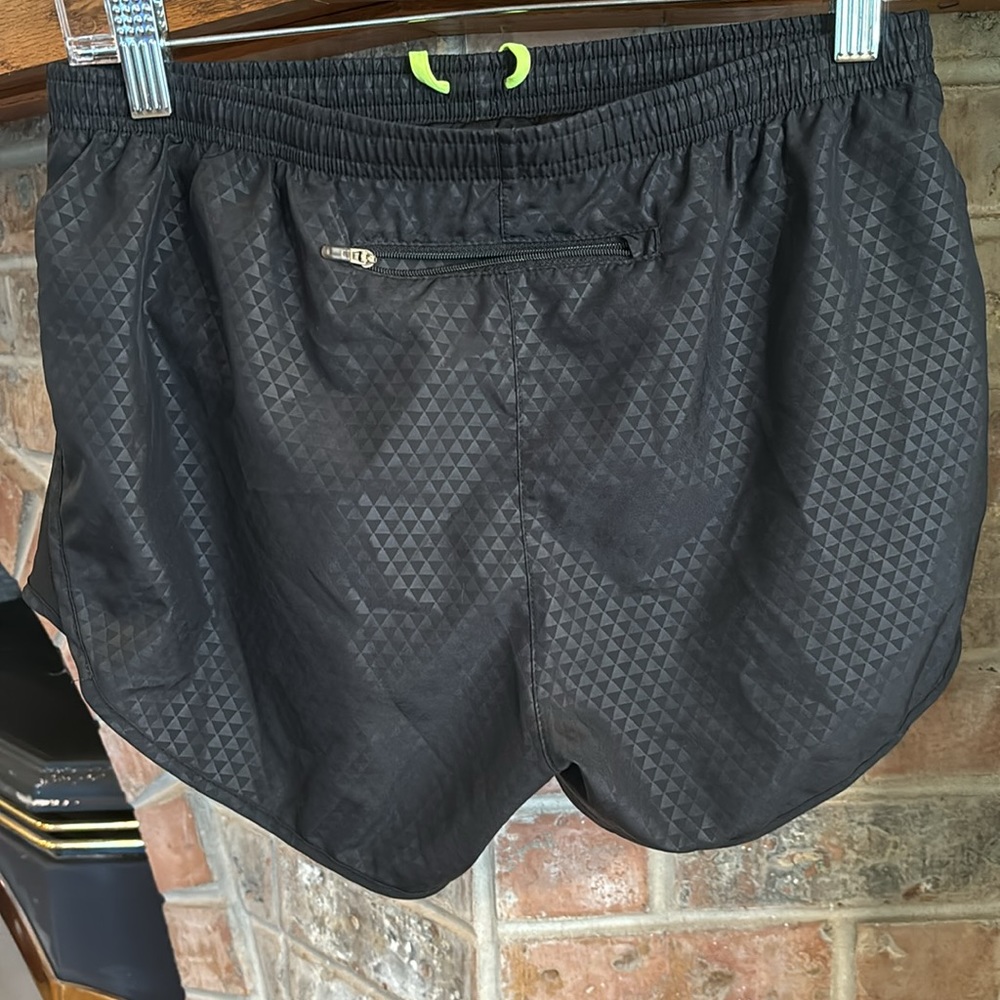 Nike Women’s Running Shorts - Picture 7 of 7